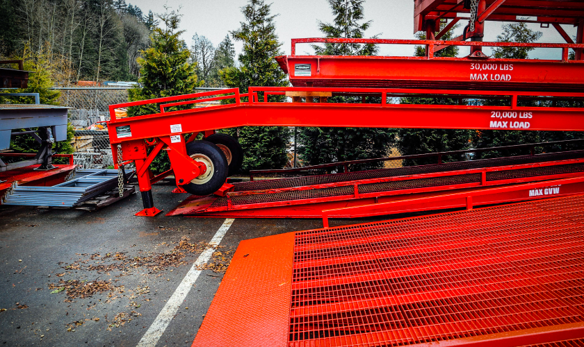 Custom Loading Ramp Features